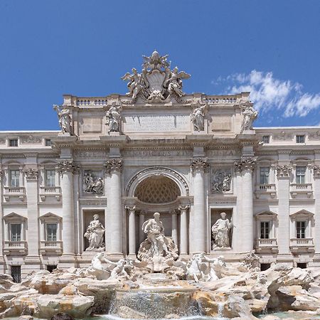Luxury Suite Trevi ローマ エクステリア 写真
