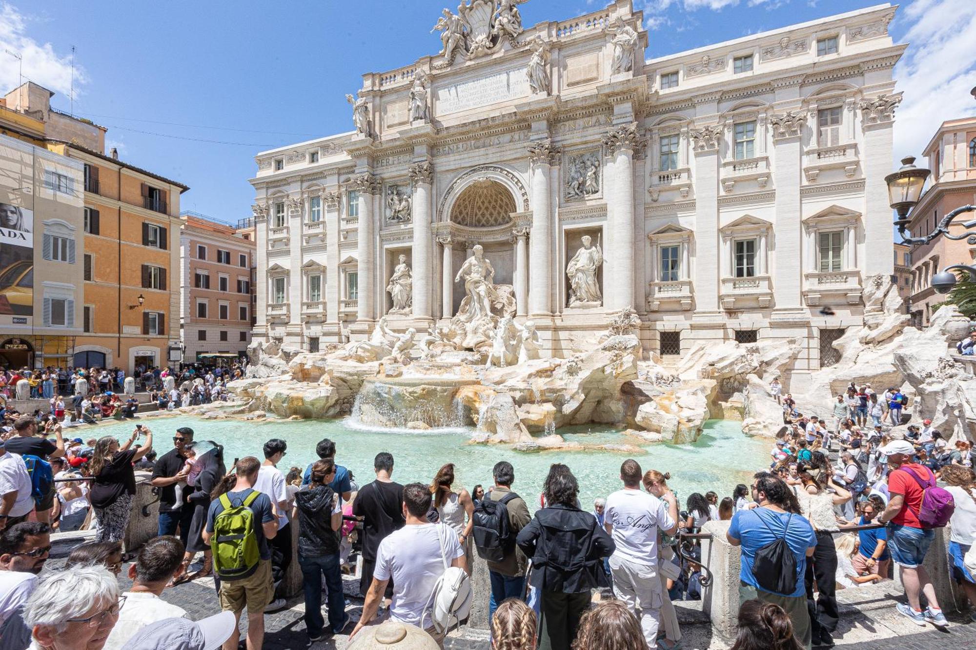 Luxury Suite Trevi ローマ エクステリア 写真